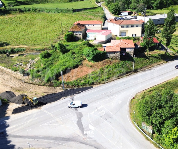 Moradia T3 à venda em Revinhade, Felgueiras — foto 4