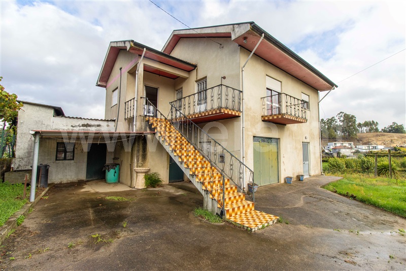 Moradia Isolada T3 / Felgueiras, Unhão e Lordelo