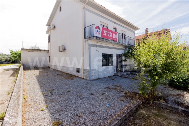 Moradia Isolada T3 / Figueira de Castelo Rodrigo, Figueira de Castelo Rodrigo