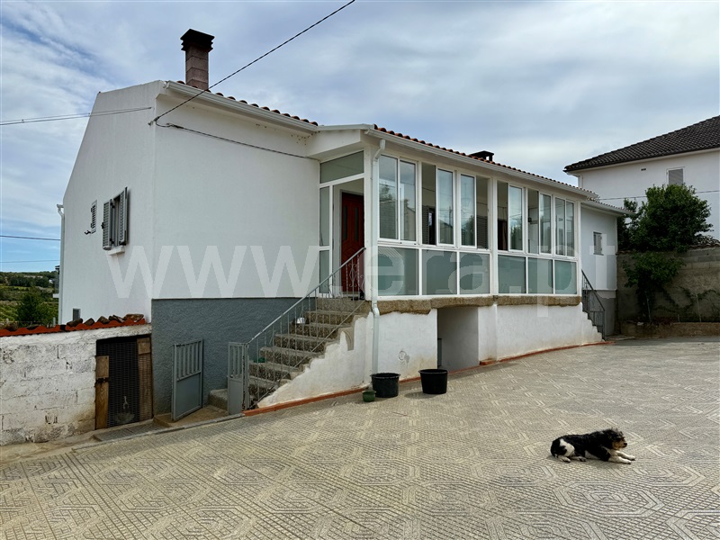 Andar Moradia T3 Figueira de Castelo Rodrigo, Vermiosa - 1496275 - 1