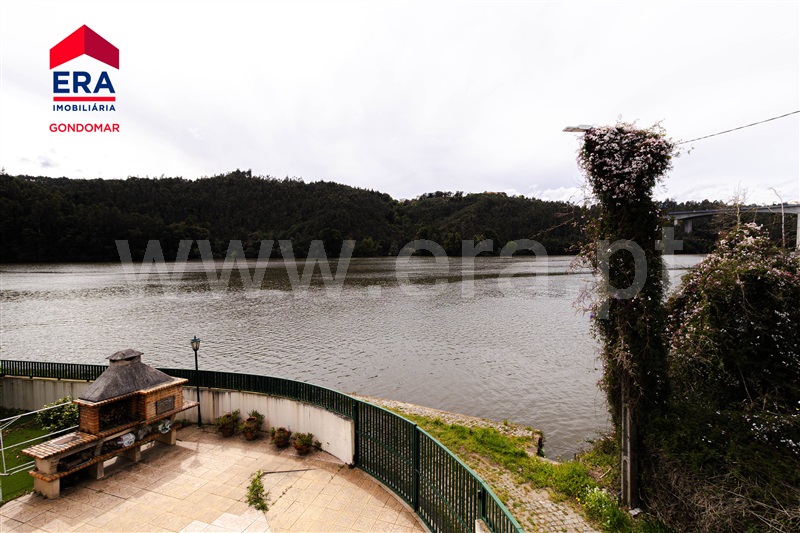 Moradia Isolada T3 / Gondomar, Medas