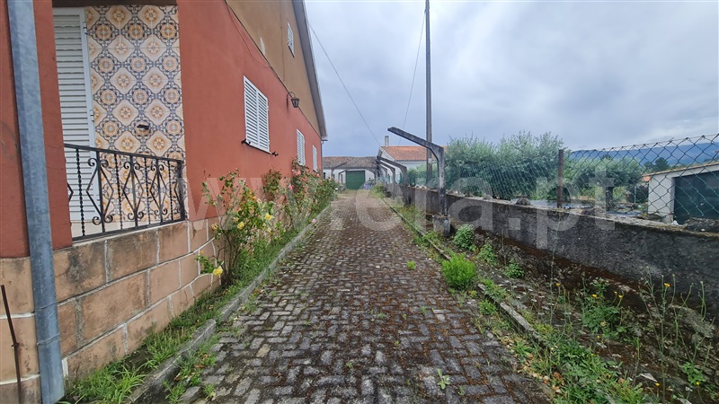Moradia Isolada T2 Gouveia, Vila Franca da Serra - 1414003 - 6