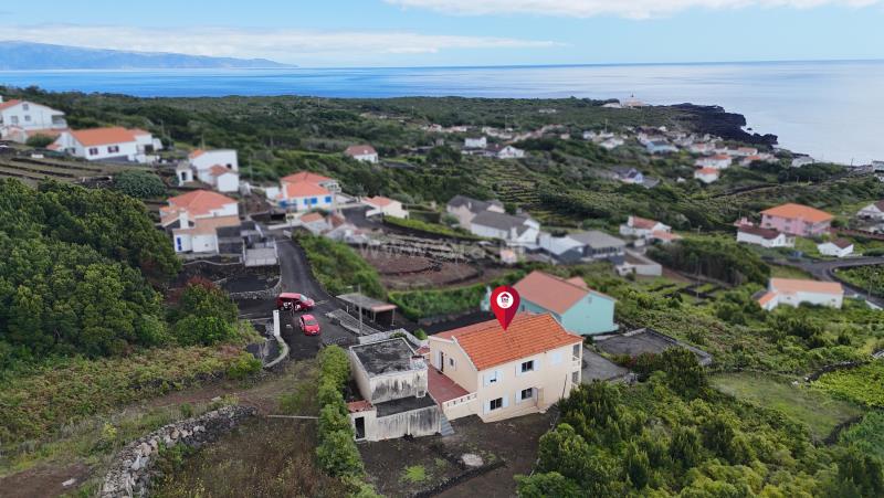 Moradia Isolada T3 / Lajes do Pico, Piedade