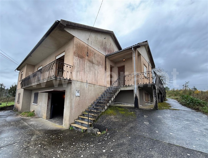 Moradia Isolada T3 / Leiria, Santa Catarina da Serra e Chainça