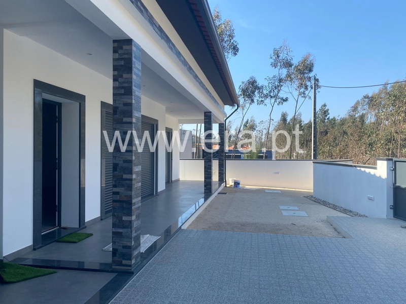 Moradia Isolada T3 / Leiria, Santa Eufémia e Boa Vista