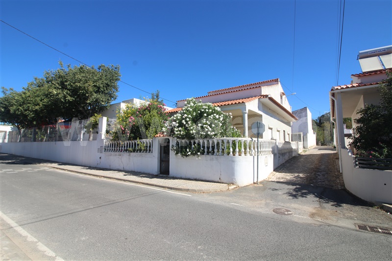 Moradia Isolada T3 / Loulé, Querença, Tôr e Benafim
