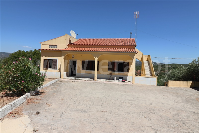 Moradia Isolada T3 / Loulé, Salir