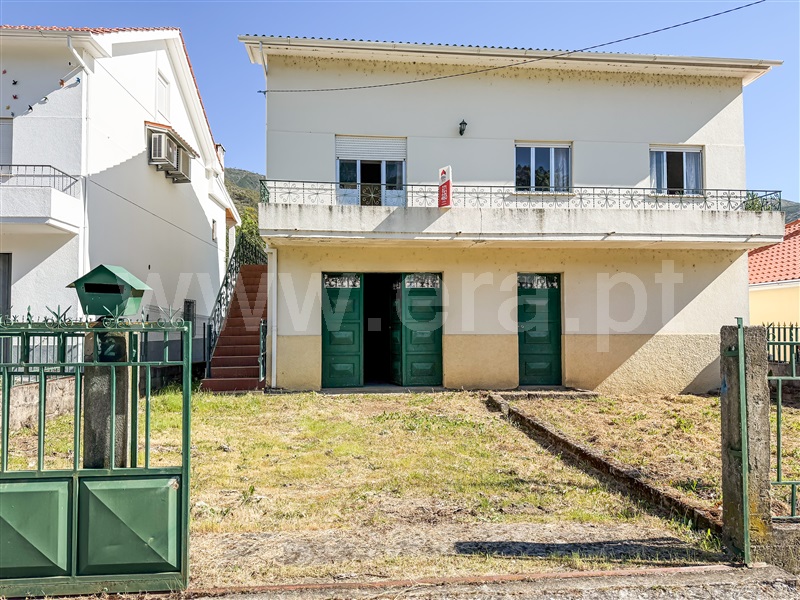 Moradia T3 à venda em Vale de Amoreira, Manteigas — foto 2