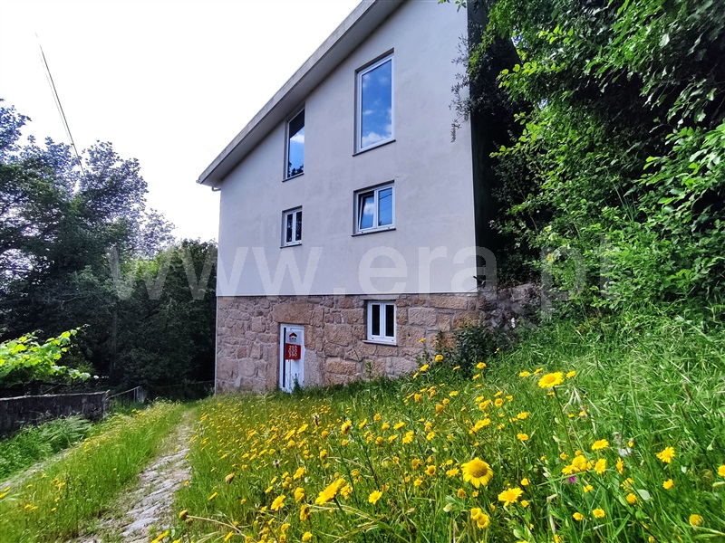 Moradia Isolada T3 / Marco de Canaveses, Sande