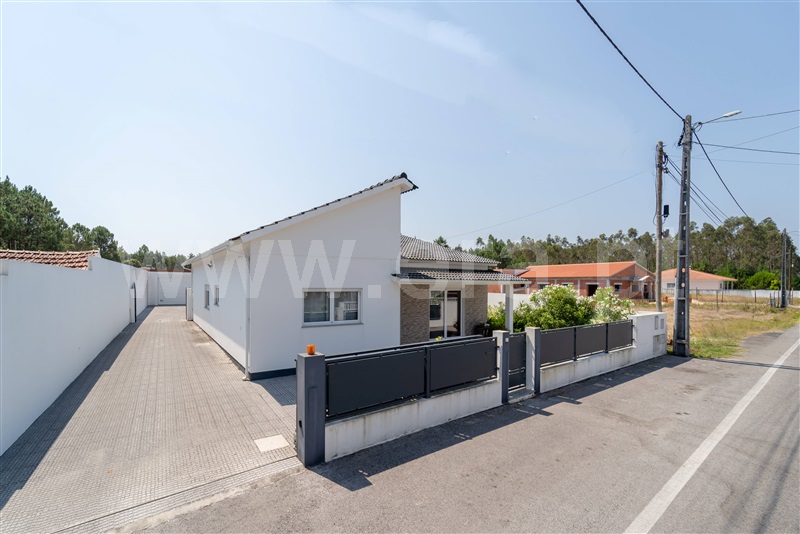 Moradia Isolada T3 Marinha Grande - 1499304 - 23