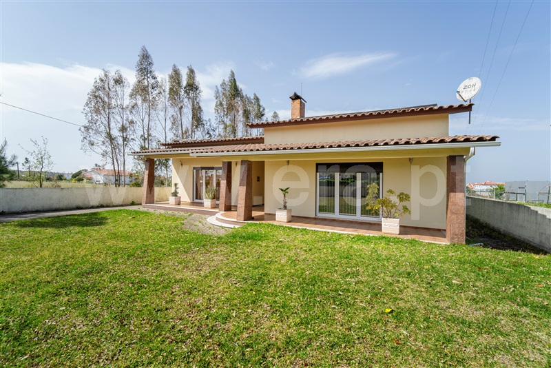 Moradia Isolada T3 / Marinha Grande, Marinha Grande
