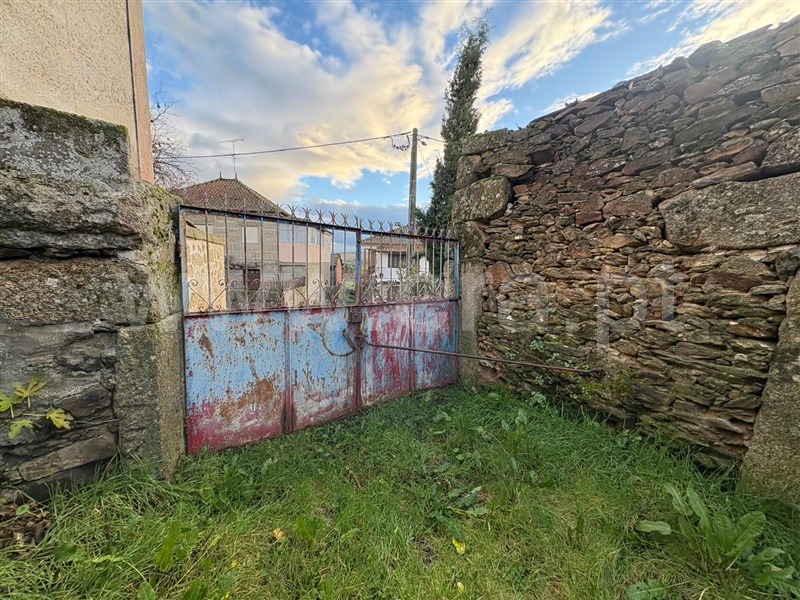 Moradia T3 à venda em Vale de Salgueiro, Mirandela — foto 5