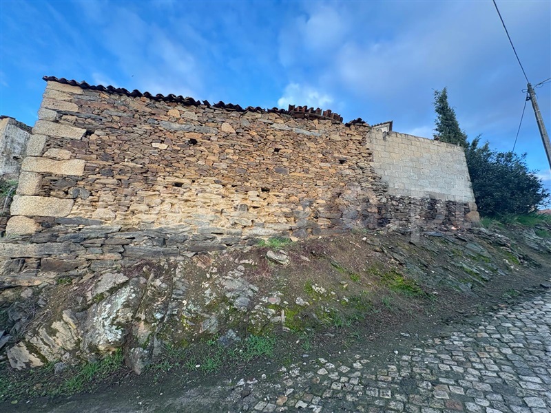 Moradia T3 à venda em Vale de Salgueiro, Mirandela — foto 6