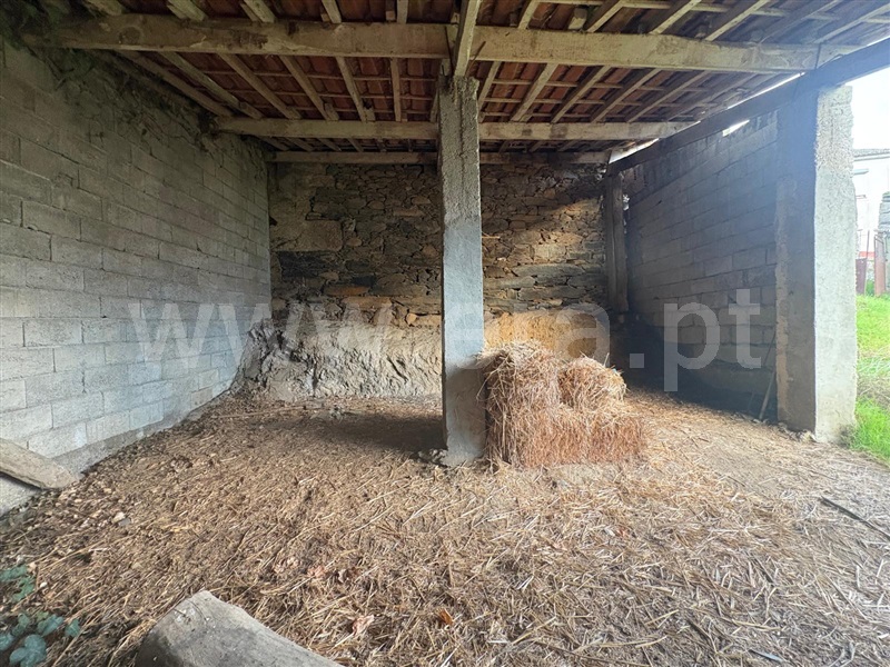 Moradia T3 à venda em Vale de Salgueiro, Mirandela — foto 8