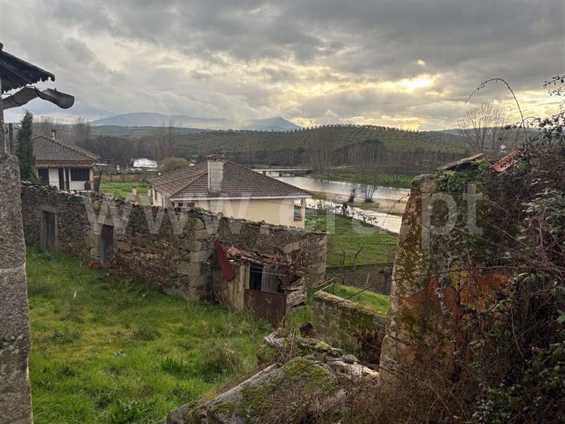 Moradia T3 à venda em Vale de Salgueiro, Mirandela — foto 10