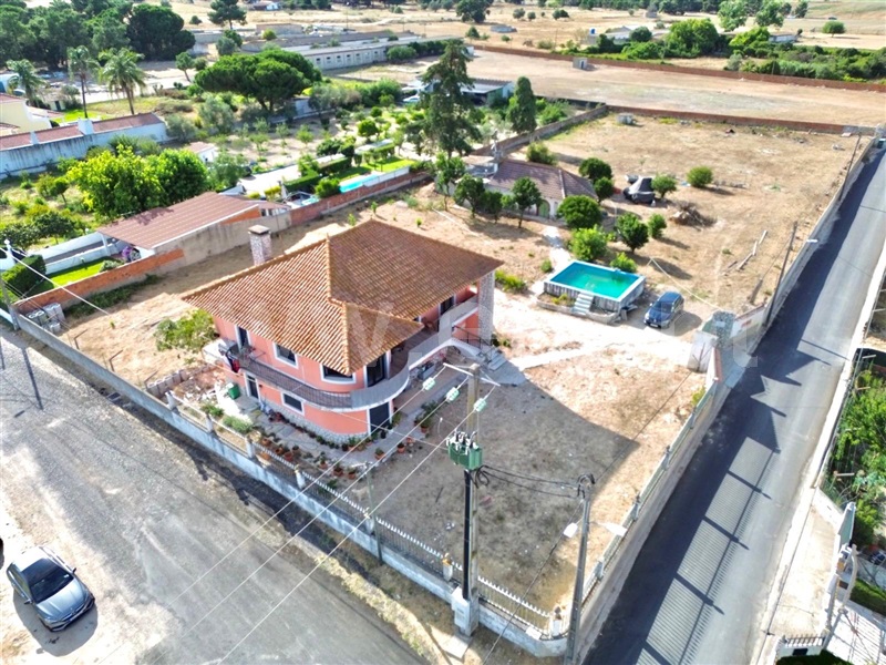 Moradia Isolada T3 / Moita, Moita