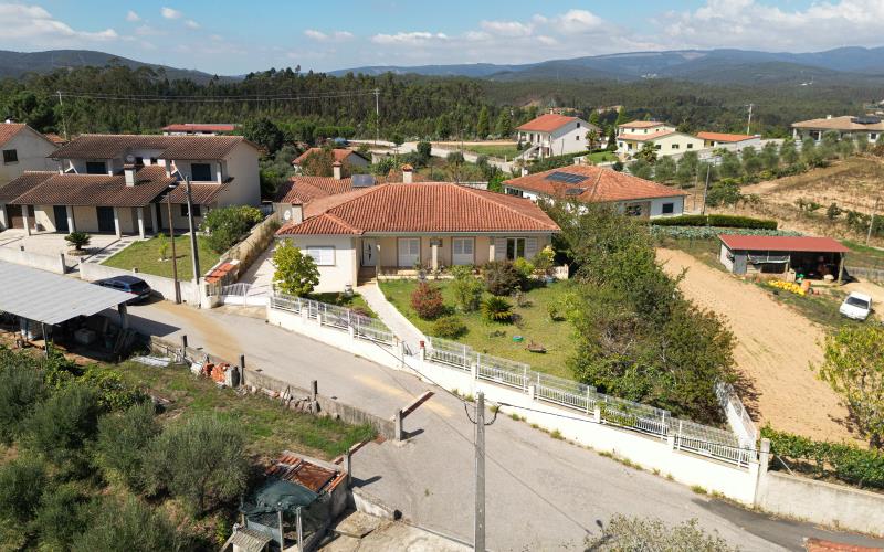 Moradia Isolada T3 / Mortágua, Ribeira