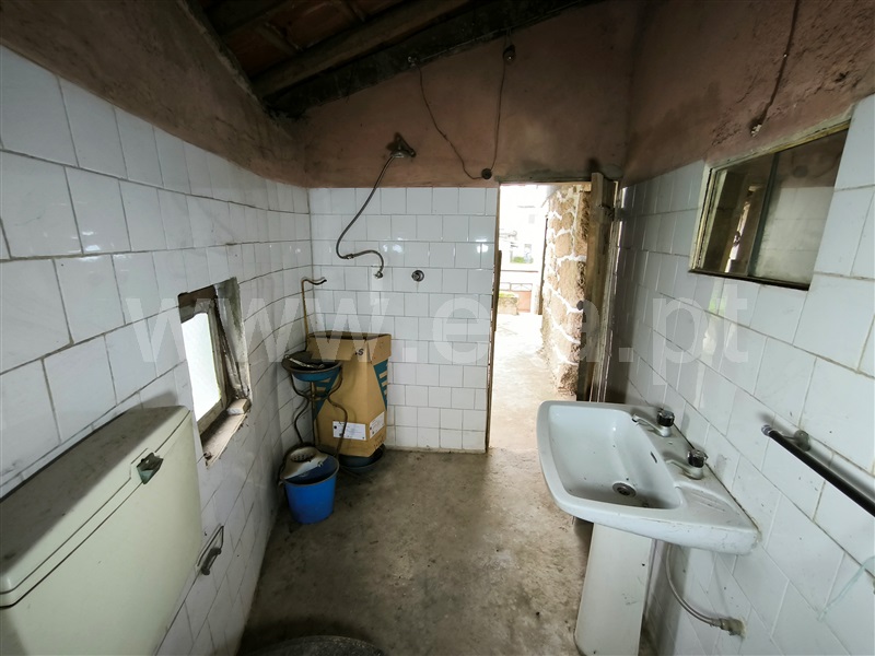 Moradia Isolada T3 com Jardim Nelas, Santar e Moreira - 1363977 - 18