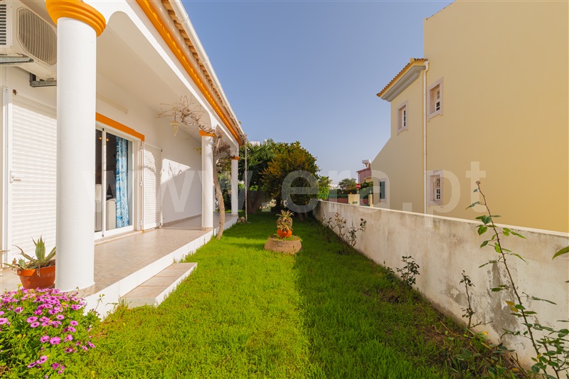 Moradia T3 à venda em Quelfes, Olhão — foto 11