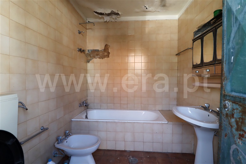 Moradia T3 à venda em Macieira de Sarnes, Oliveira de Azeméis — foto 6