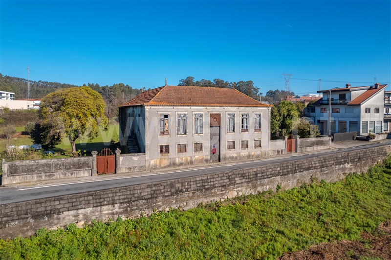 Moradia Isolada T3 / Paços de Ferreira, Frazão Arreigada