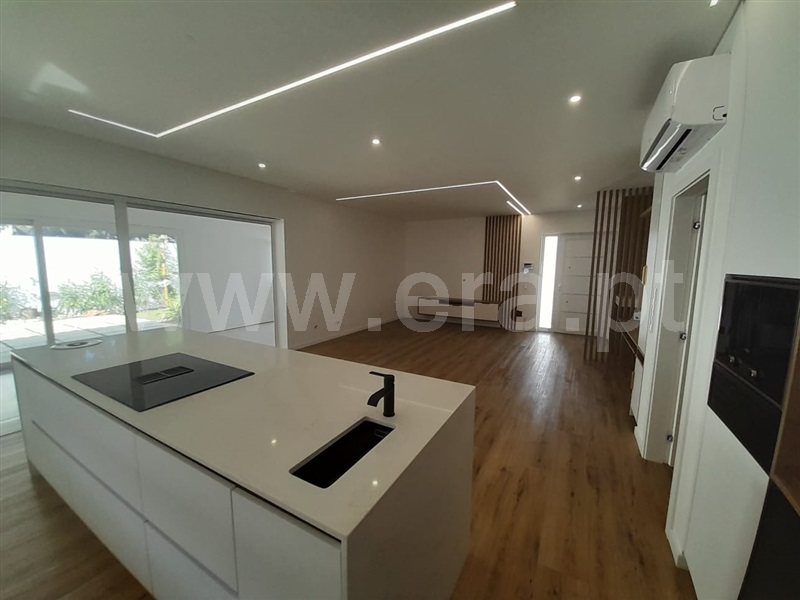 Moradia Isolada T3 / Palmela, Cabanas