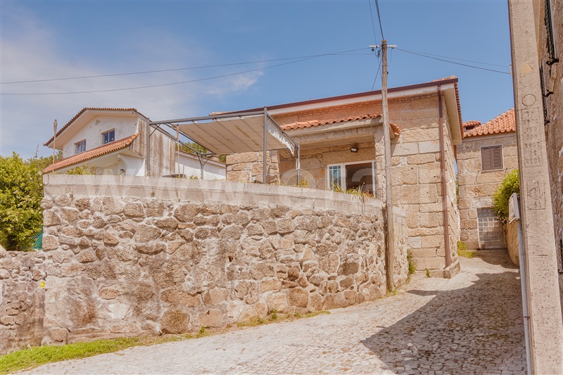 Moradia Isolada T3 / Paredes, Cete