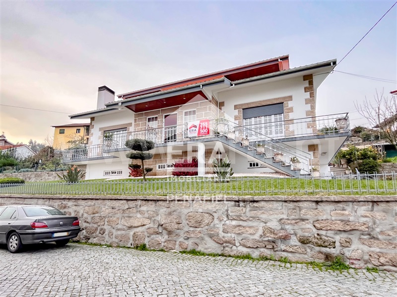 Moradia Isolada T3 / Penafiel, Boelhe