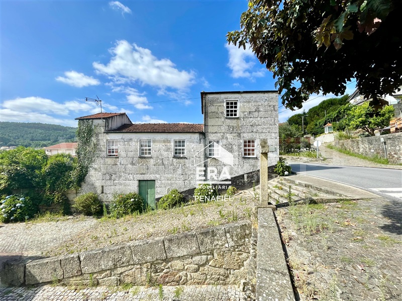 Moradia Isolada T3 / Penafiel, Luzim e Vila Cova
