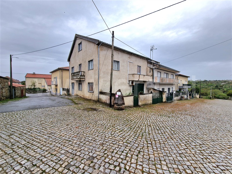 Moradia Isolada T3 Pinhel, Atalaia, Pinhel - 1477882 - 2