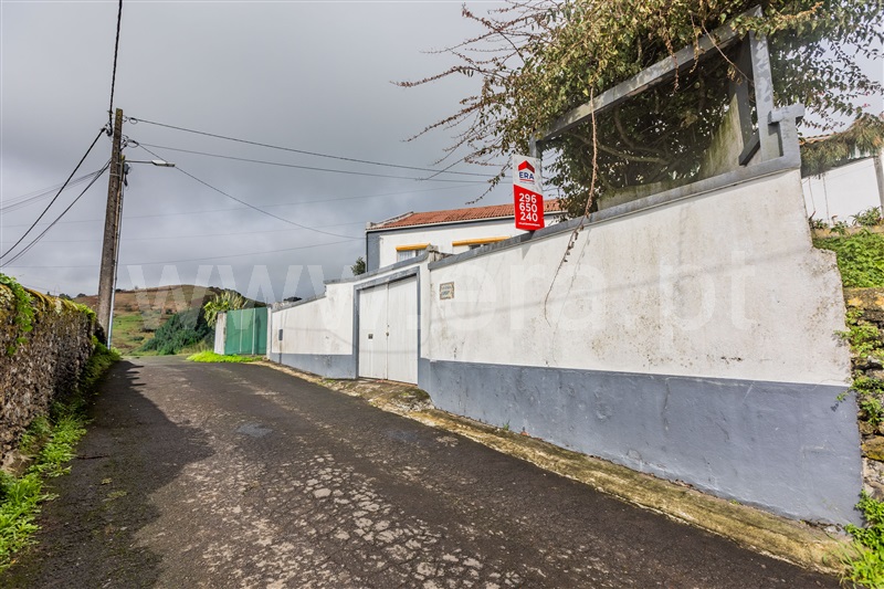 Moradia Isolada T3 / Ponta Delgada, Fajã de Baixo