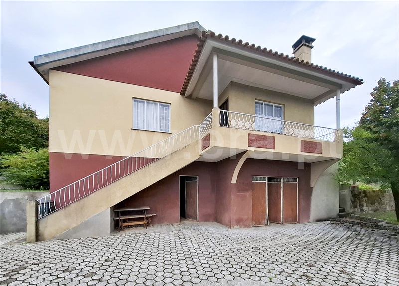 Moradia Isolada T3 / Santa Comba Dão, Couto de Cima