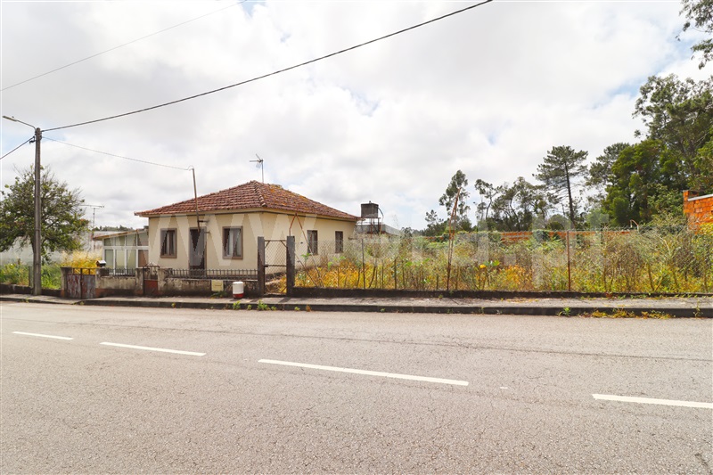 Moradia Isolada T3 / Santa Maria da Feira, Santa Maria da Feira, Travanca, Sanfins e Espargo