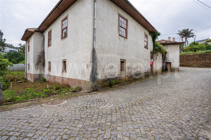 Moradia Isolada T3 / Santo Tirso, Santo Tirso, Couto (Santa Cristina e São Miguel) e Burgães