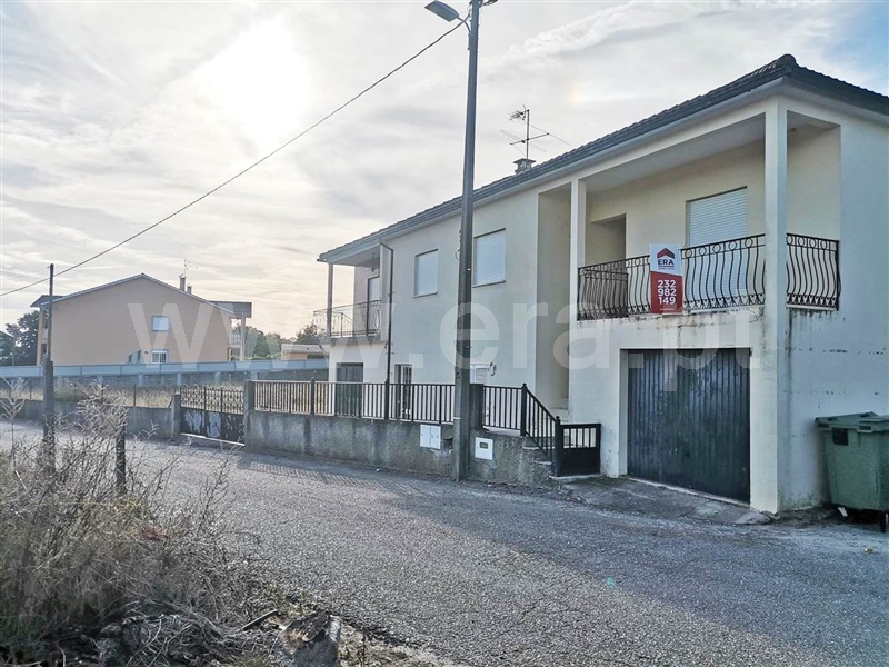 Moradia Isolada T3 / Sátão, Lamas