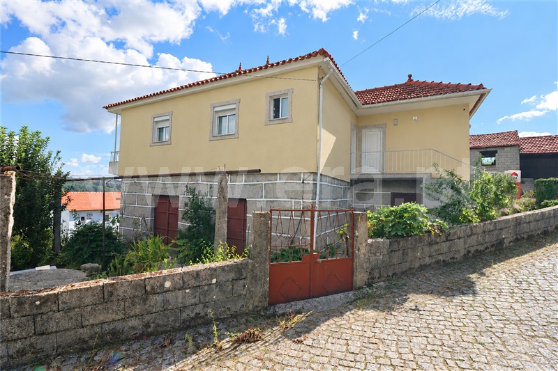 Moradia Isolada T3 / Sátão, São Miguel de Vila Boa