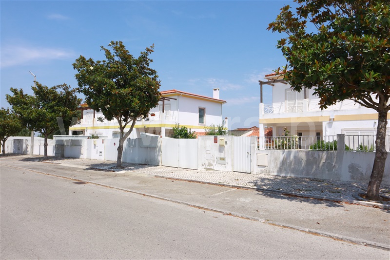 Moradia Isolada T3 / Sesimbra, Sesimbra - Charneca da Cotovia