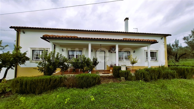 Moradia Isolada T3 / Tomar, Casais e Alviobeira