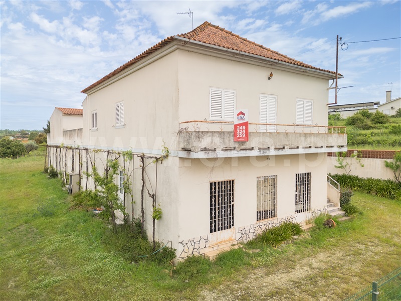Moradia Isolada T3 / Tomar, São Pedro de Tomar