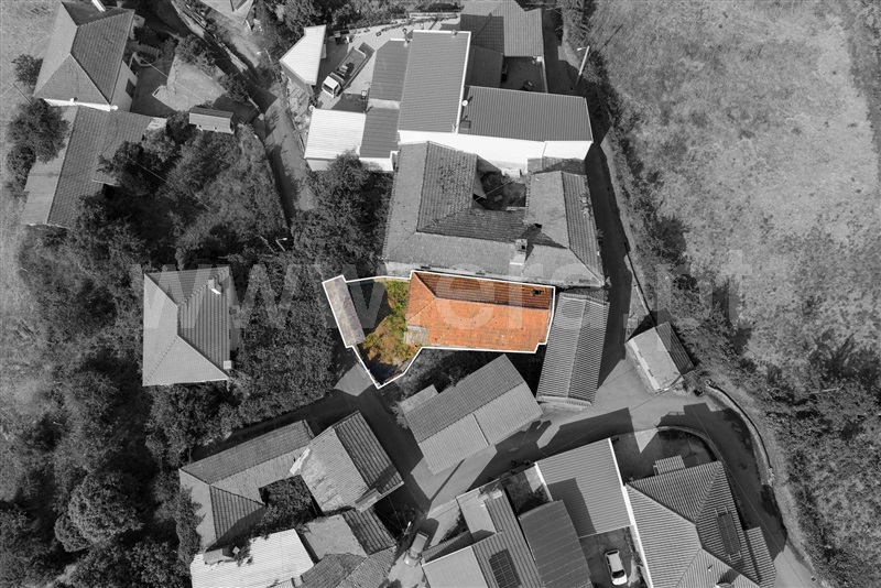 Moradia Isolada T3 Vale de Cambra, Vila Chã, Codal e Vila Cova de Perrinho - 1455009 - 1