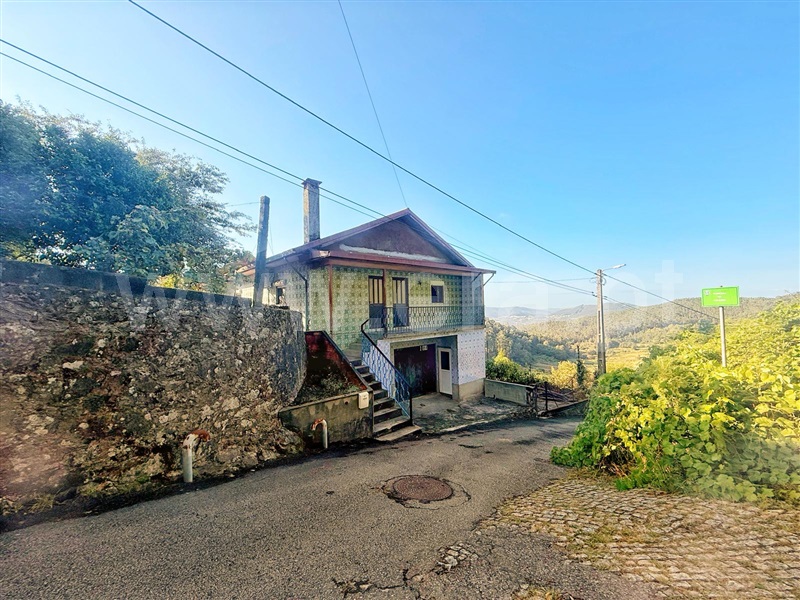 Moradia Isolada T3 Vale de Cambra, Vila Chã, Codal e Vila Cova de Perrinho - 1504748 - 3
