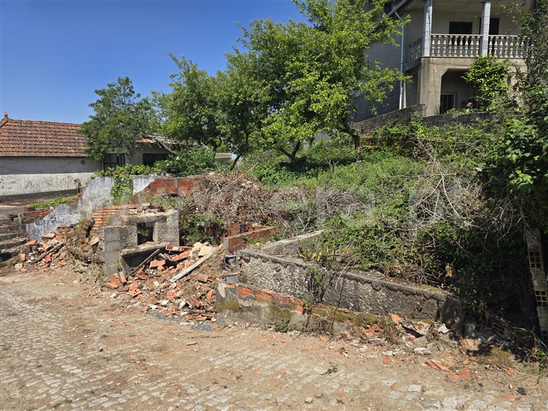 Moradia T3 à venda em Aveleda, Valpaços — foto 4