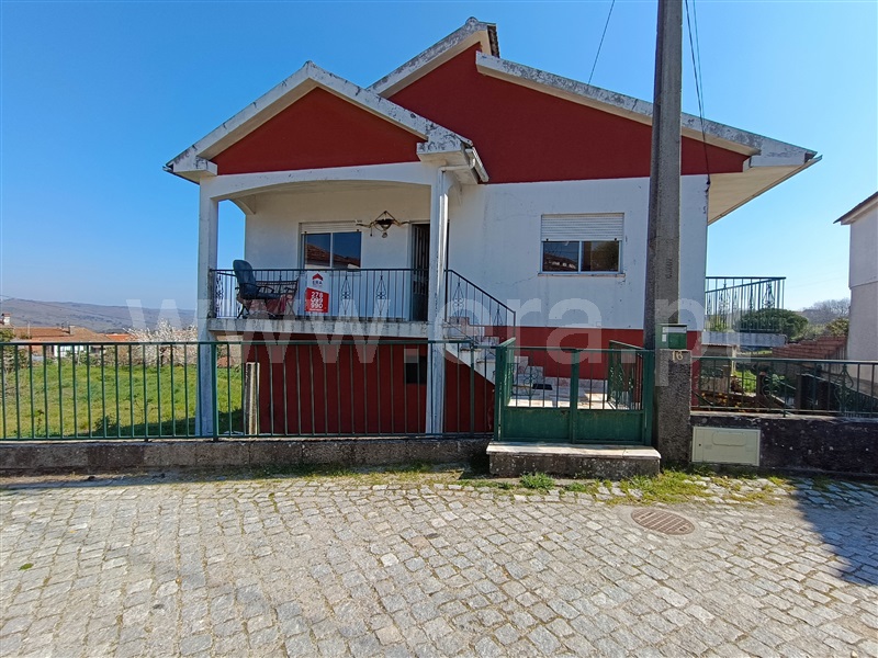 Moradia Isolada T3 / Valpaços, Vilarandelo