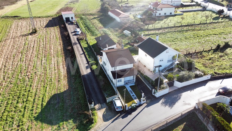Moradia Isolada T3 / Vila Nova de Cerveira, Campos e Vila Meã
