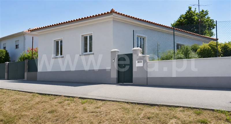 Moradia Isolada T3 / Vila Nova de Famalicão, Brufe