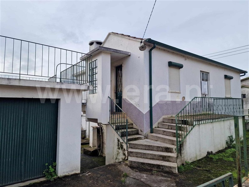 Moradia Isolada T3 / Vila Nova de Famalicão, Lousado