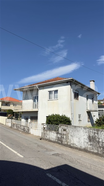 Moradia Isolada T3 / Vila Nova de Famalicão, Lousado
