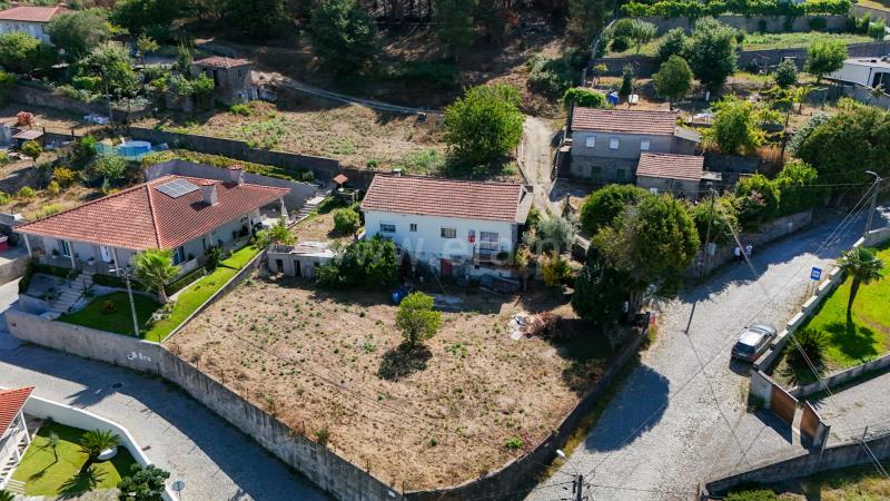 Moradia Isolada T3 / Vila Nova de Famalicão, Vale (São Cosme)