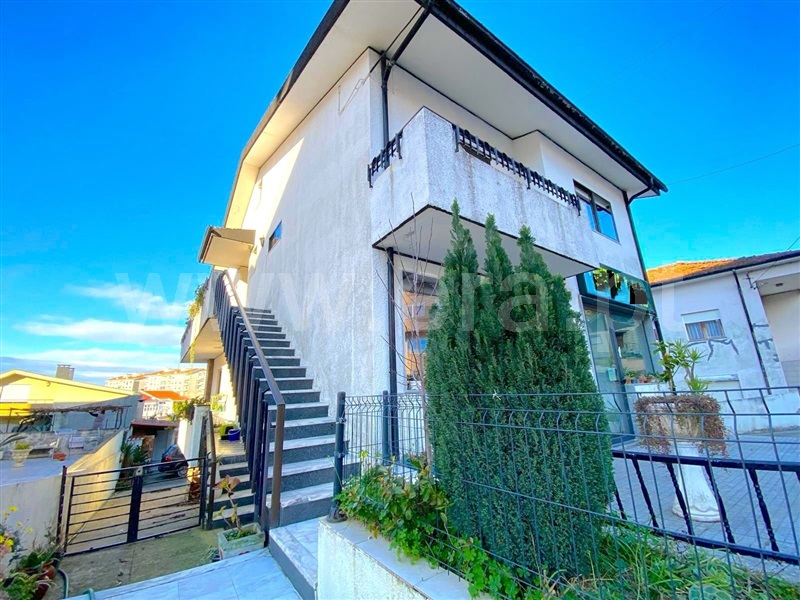 Moradia Isolada T3 / Vila Nova de Gaia, Oliveira do Douro