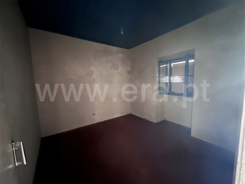 Moradia Isolada T3 com Terreno Vila Nova de Poiares, Poiares (Santo André) - 1503085 - 32